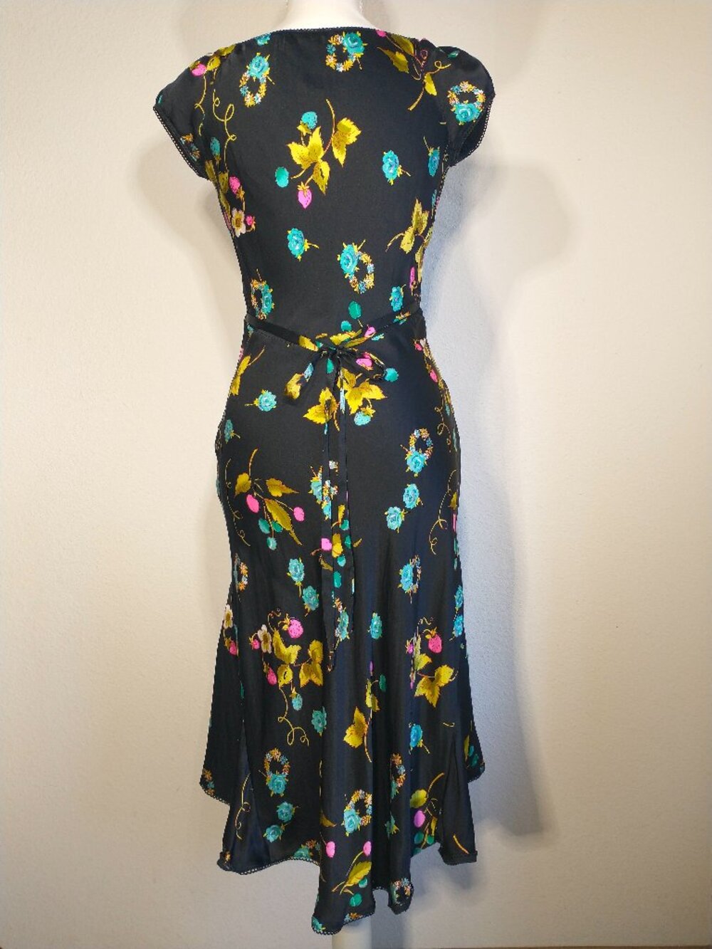 VTG 90s Betsey Johnson Black Silk Cherry Strawberry Floral Fruit Slip Midi Dress - Picture 3 of 16